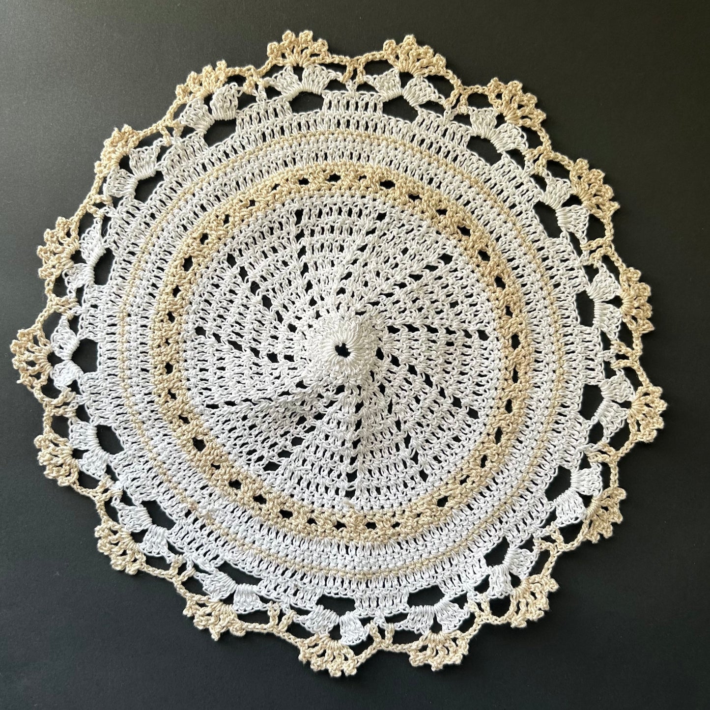 Crochet placemat set of 3